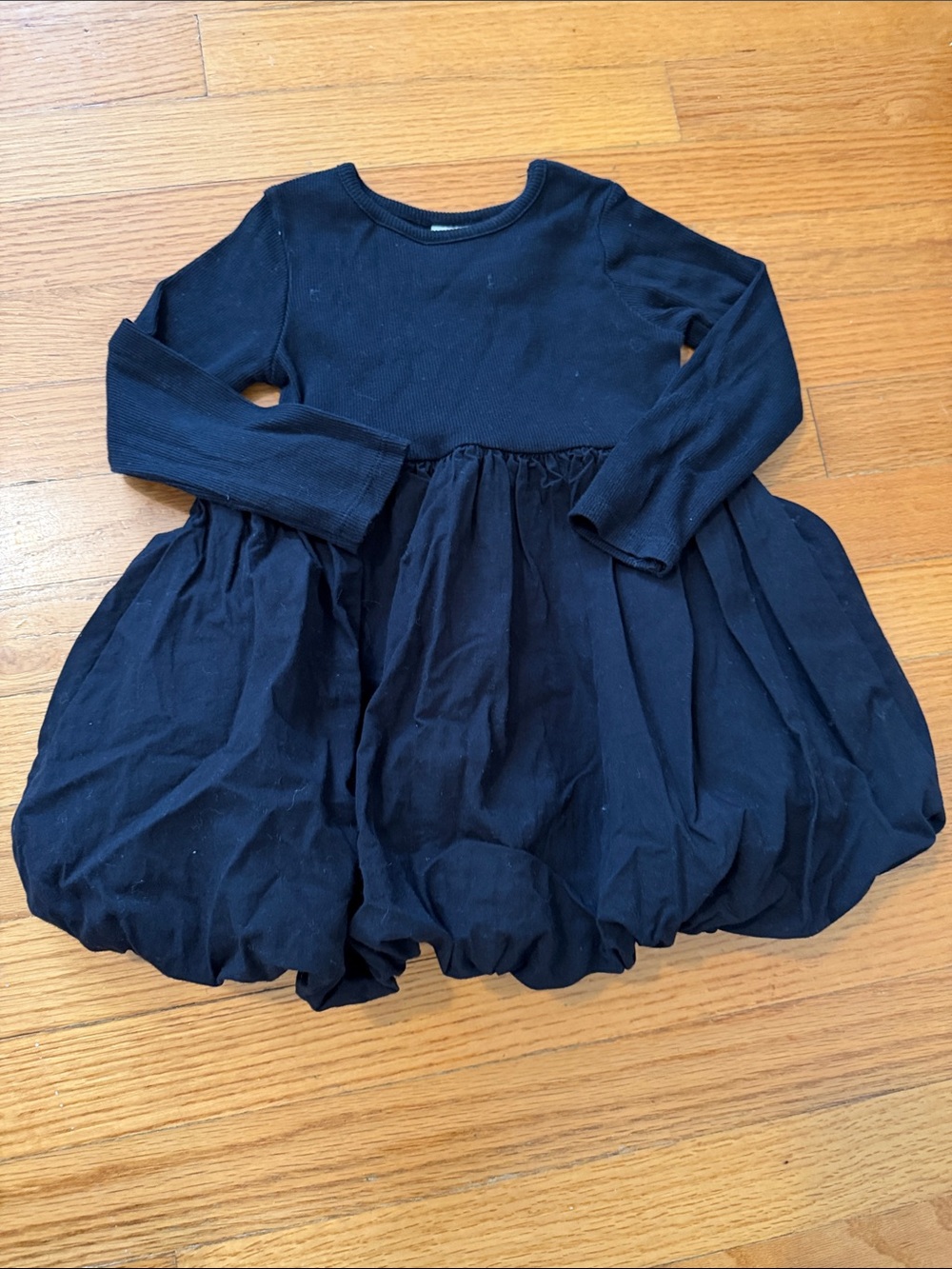 Zara girls 1 1/2 BLACK Bubble Dress with Long Sleeves